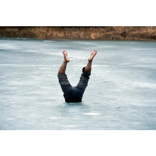 犬神家の一族 DVD 全2枚 -NHKグループ公式通販 - NHKグループモール