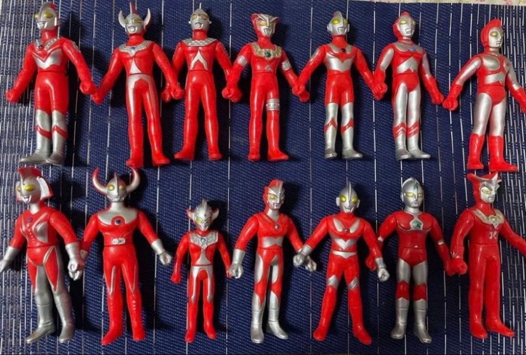 ウルトラファミリー　ソフビ14体セット 1988年　日本製、BANDAI 廃盤】初期 1988年 JAPAN ウルトラマンキング 約17cm ソフビ ウルトラ