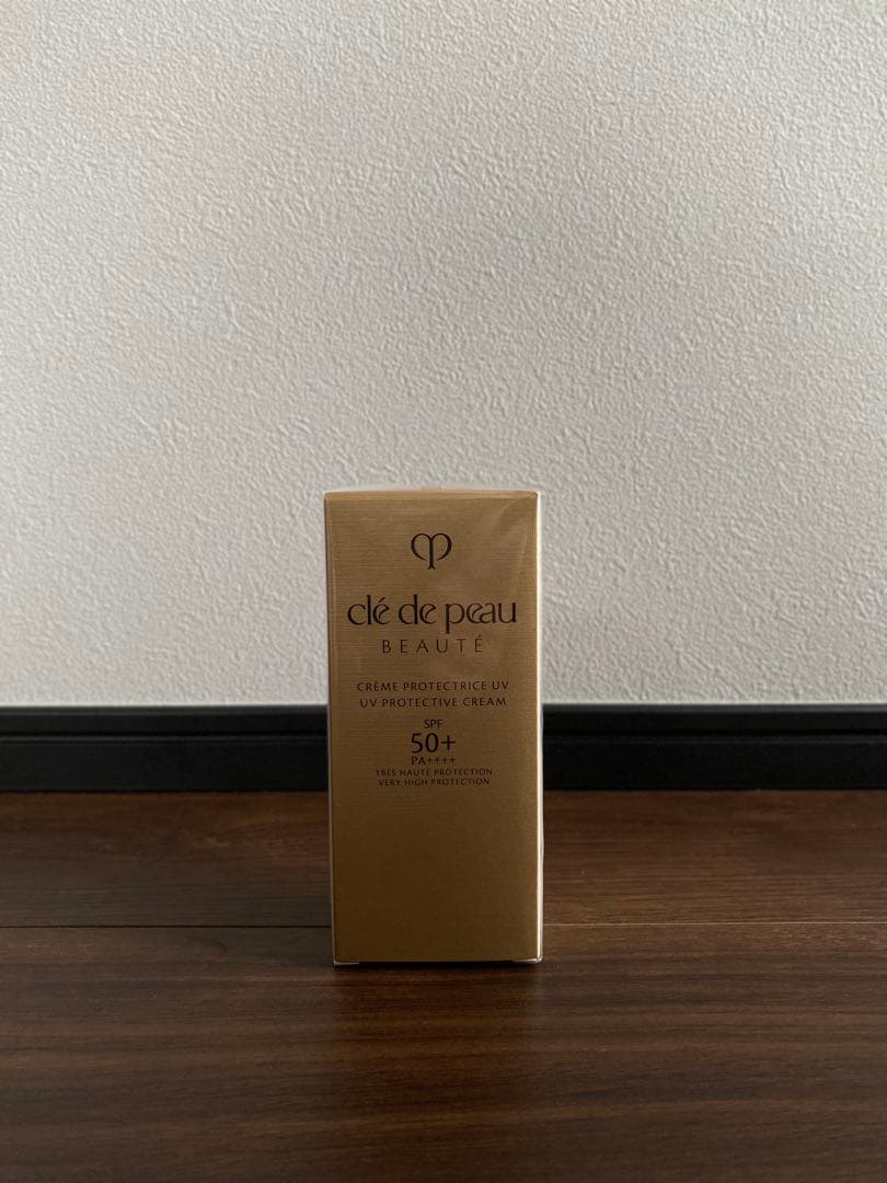 クレ・ド・ポーボーテ　クレームUV n 50g Amazon.co.jp: 資生堂クレ・ド・ポーボーテ クレームUV n 50g SPF50+