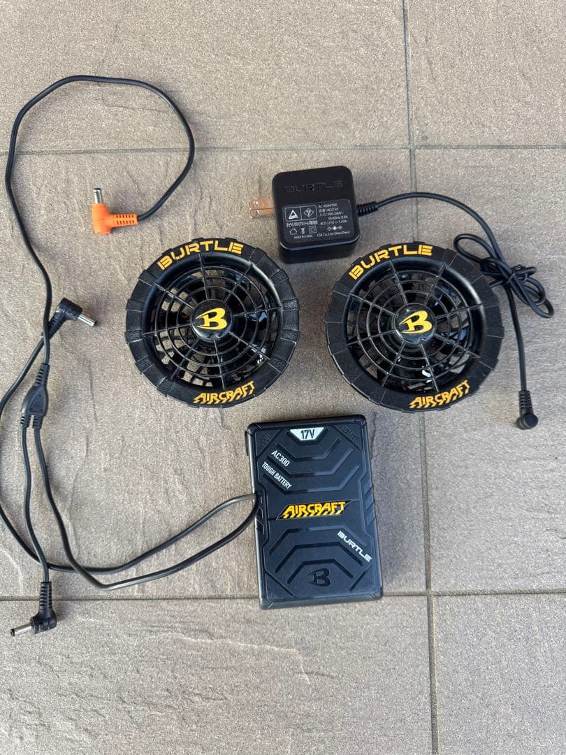 バートル 17vバッテリーファン付 在庫限り】バートル AC300 エアークラフト専用17Vバッテリー(03-AC300